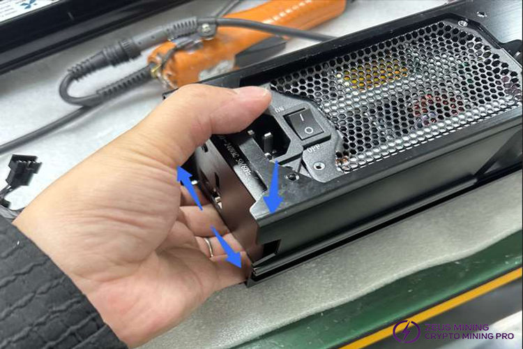 Avalon Mini 3 矿机拆解教程 第17张